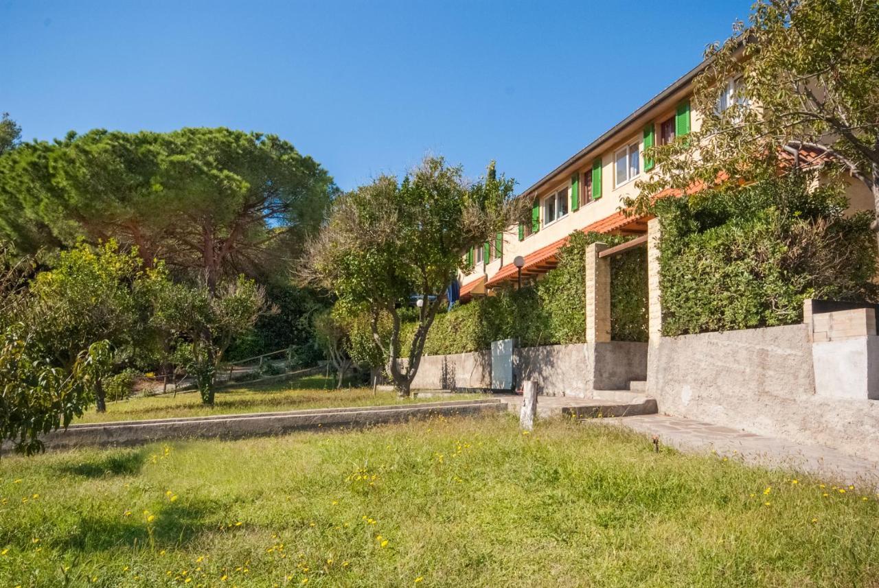 Apart-hotel La Valdana 3*
