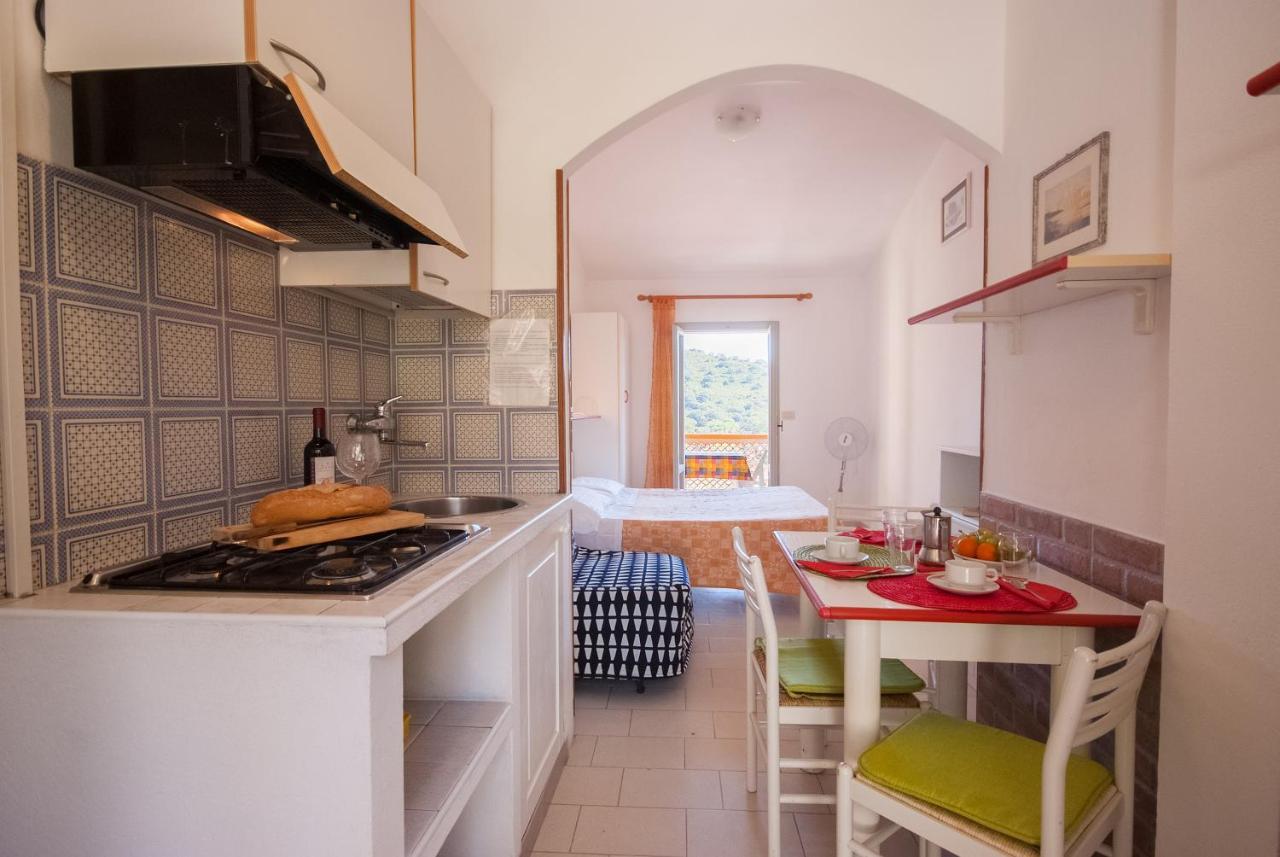 Aparthotel La Valdana 3*