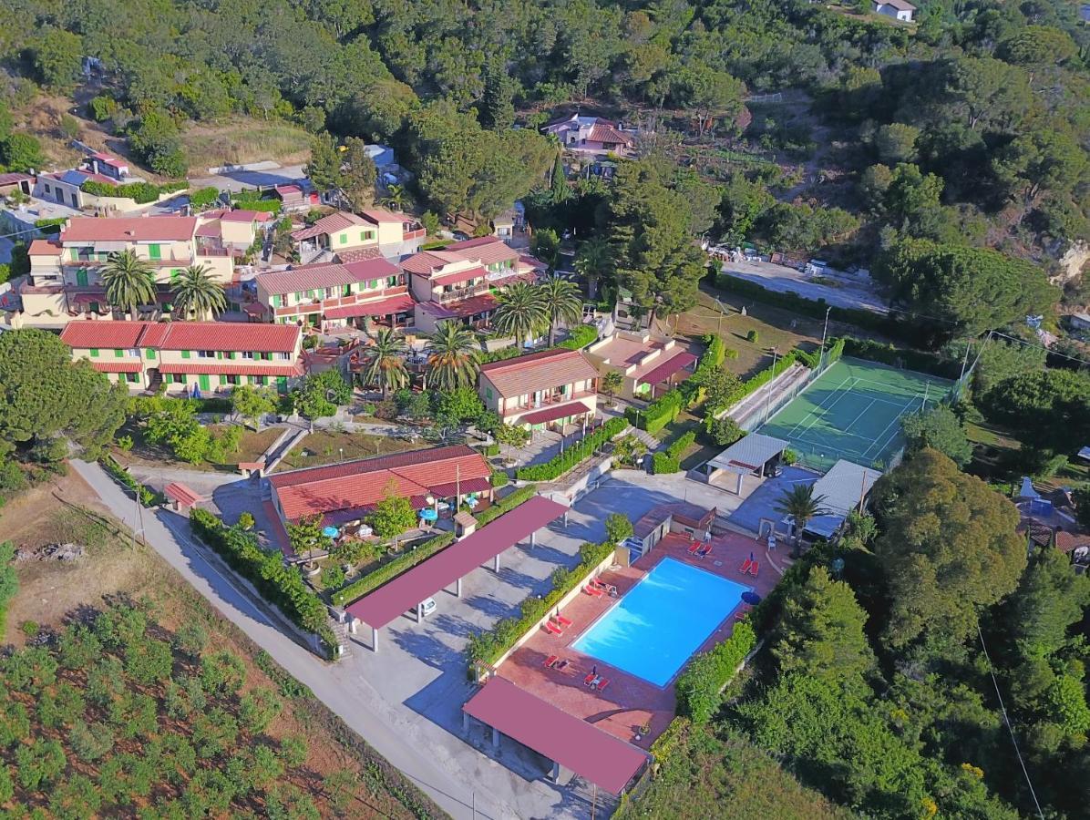 Aparthotel La Valdana